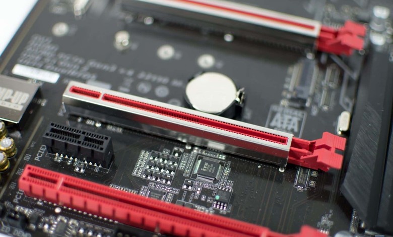 GB AB350 PCIe HS carril pcie 6.0