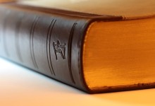 antique bible blur 268424