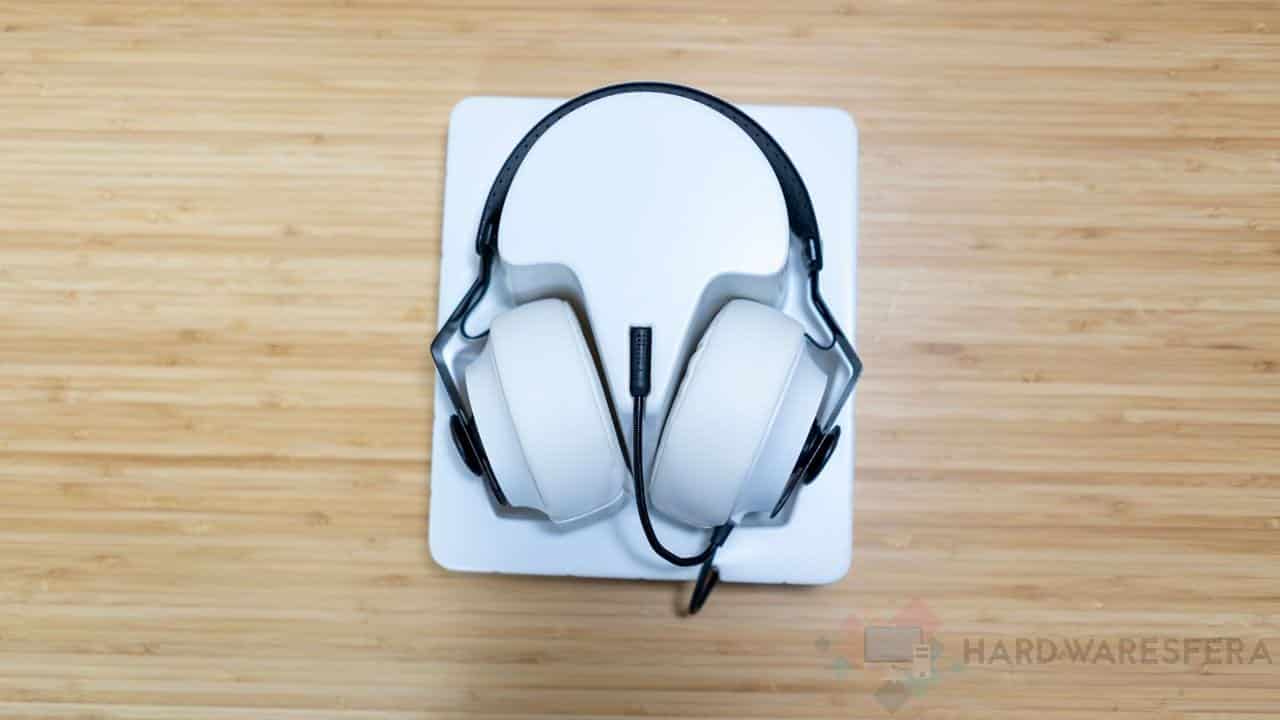 🥈 tested the Cougar Phontum Essential Ivory gaming headset