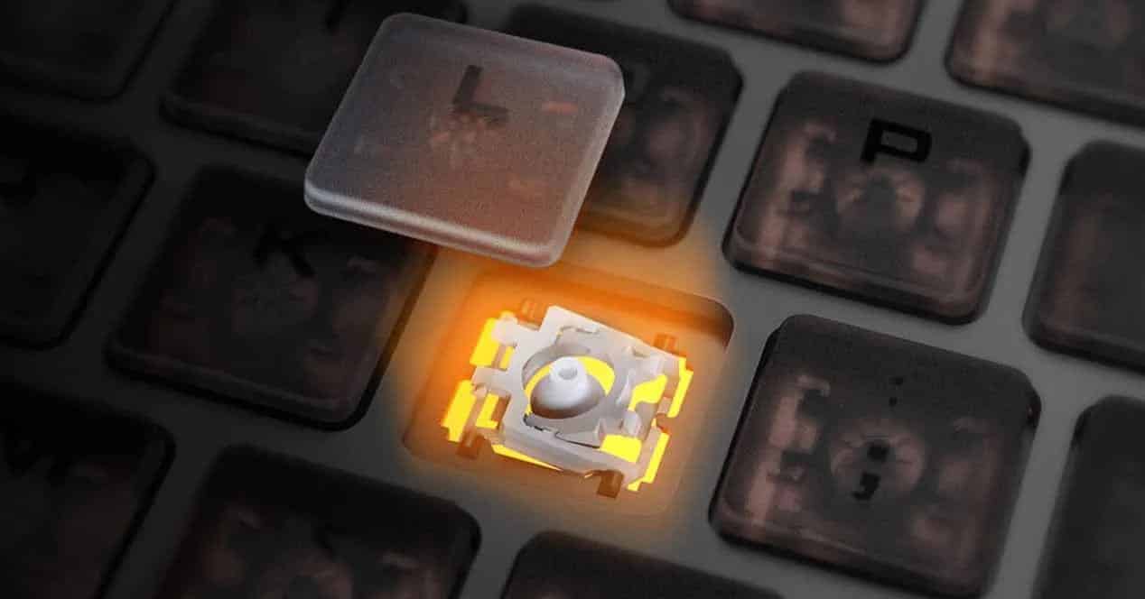 cougar-vantar-ax-teclado-gaming-interruptores-tijera