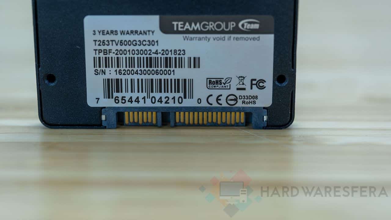 T-FORCE-SSD-GAMING-VULCAN-500GB conector sata alimentacion