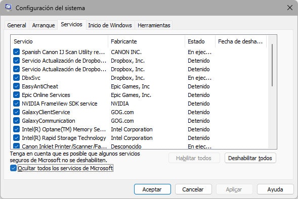 Menú de Configuracion del Sistema, con la opción de Ocultar todos los servicios de microsoft